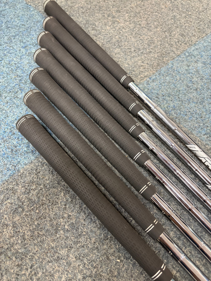 Titleist T100 2021 irons | 4-PW | AMT S300 shafts | Jumbo Grips