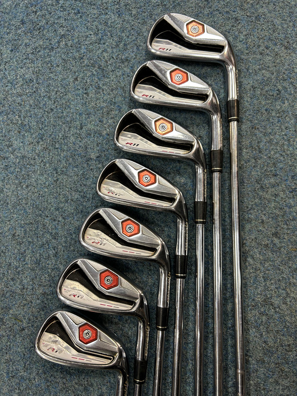 TaylorMade R11 Irons | 4-PW | Regular KBS 90