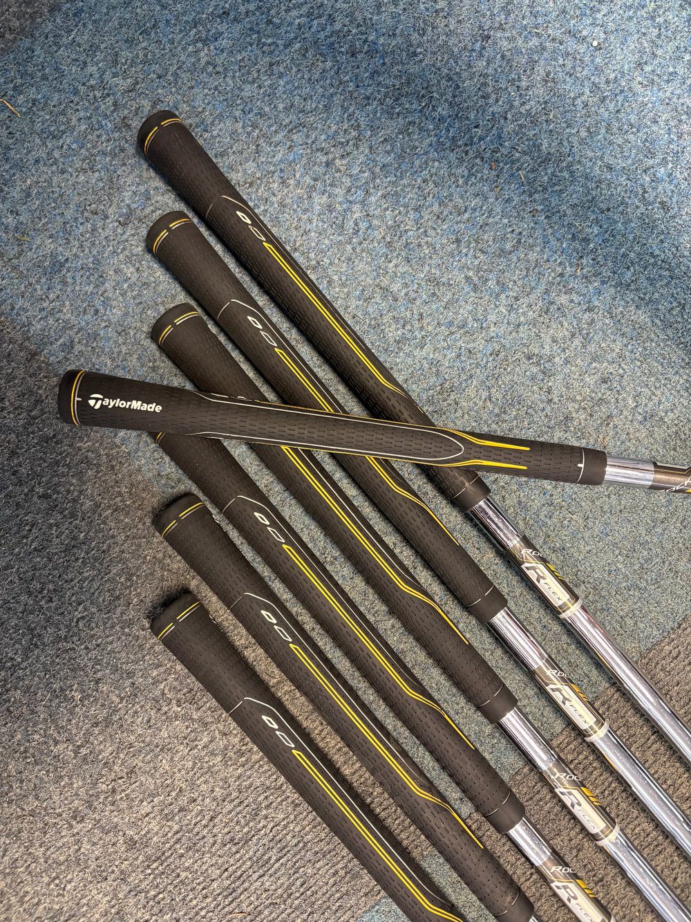 TaylorMade RocketBladez Irons | 4 - PW | 85g Steel Regular Flex