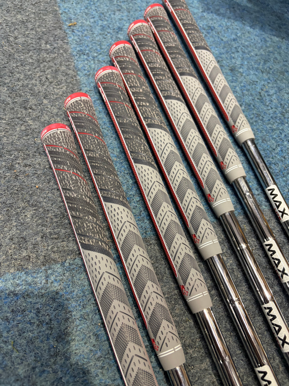 TaylorMade Qi Max Irons | 5-AW | KBS Lite Stiff 80 gram shafts