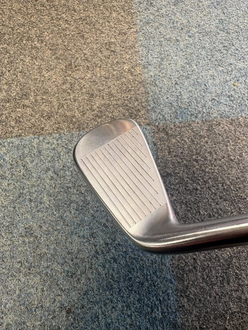TaylorMade P790 2 Iron | 17 Degree | Stiff Hzrdus Shaft