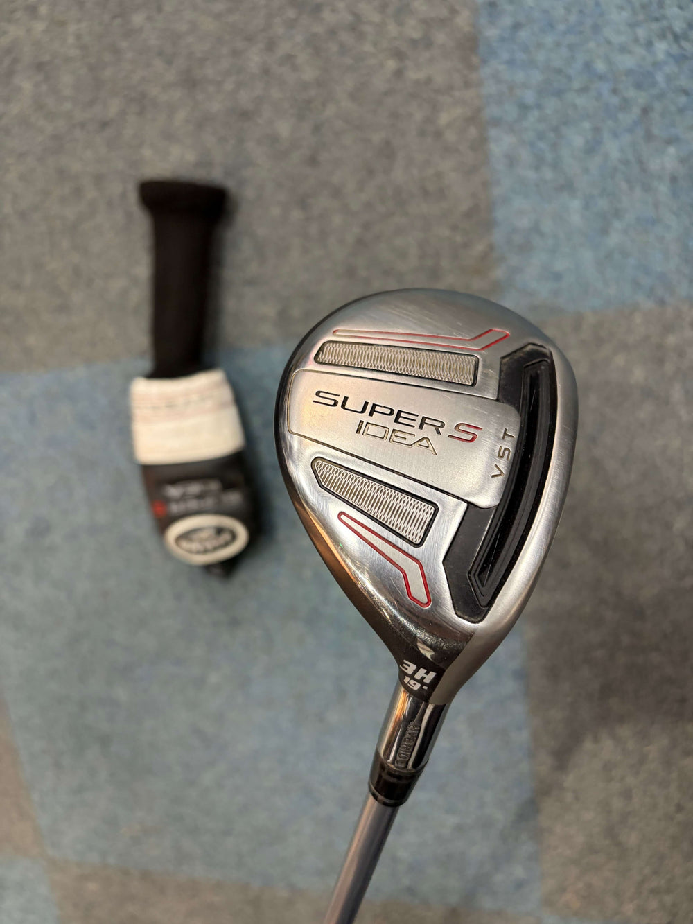 Adams Super Idea S Golf 3 Hybrid | 19 degree | Regular lite graphite shaft
