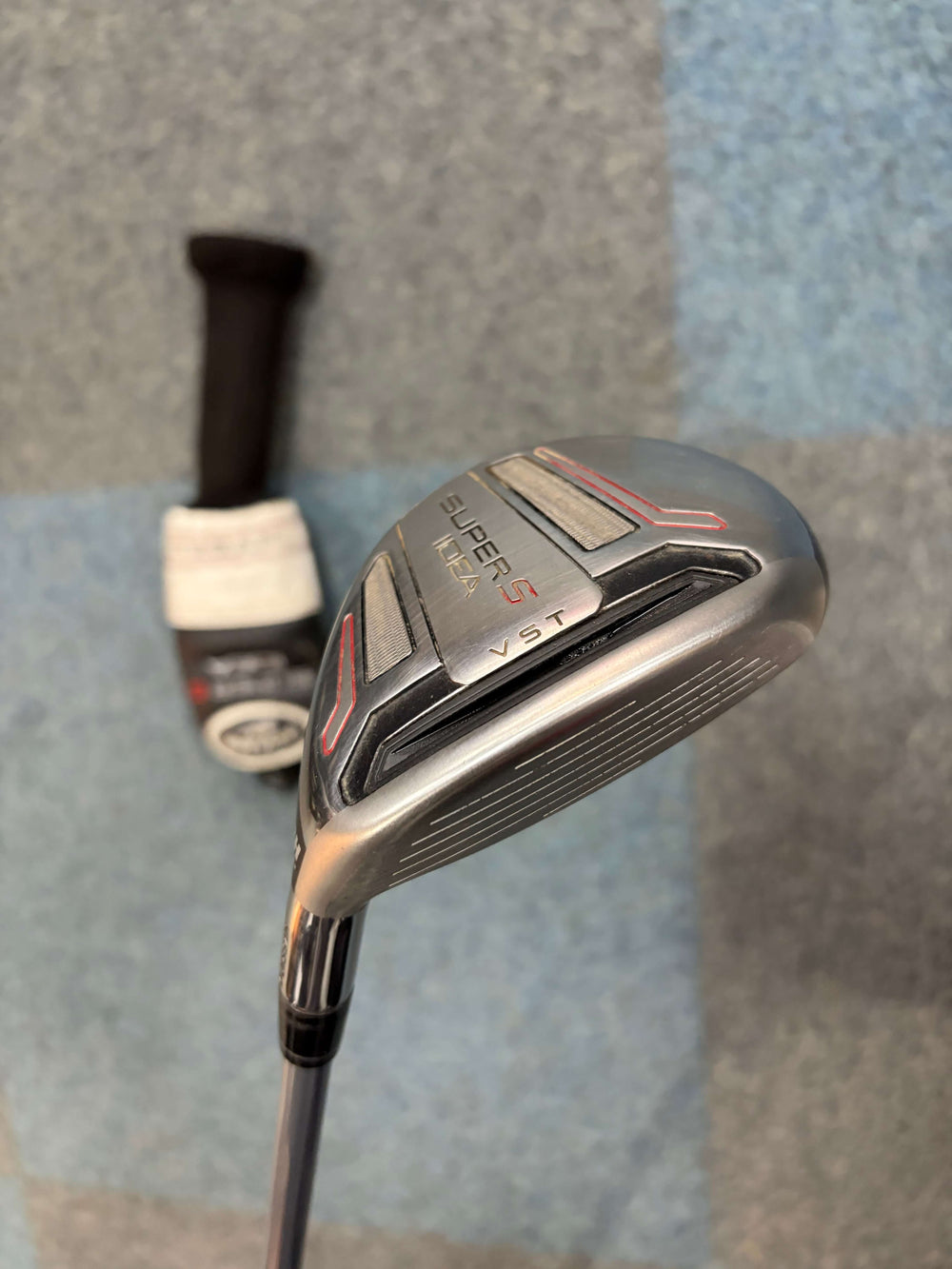 Adams Super Idea S Golf 3 Hybrid | 19 degree | Regular lite graphite shaft