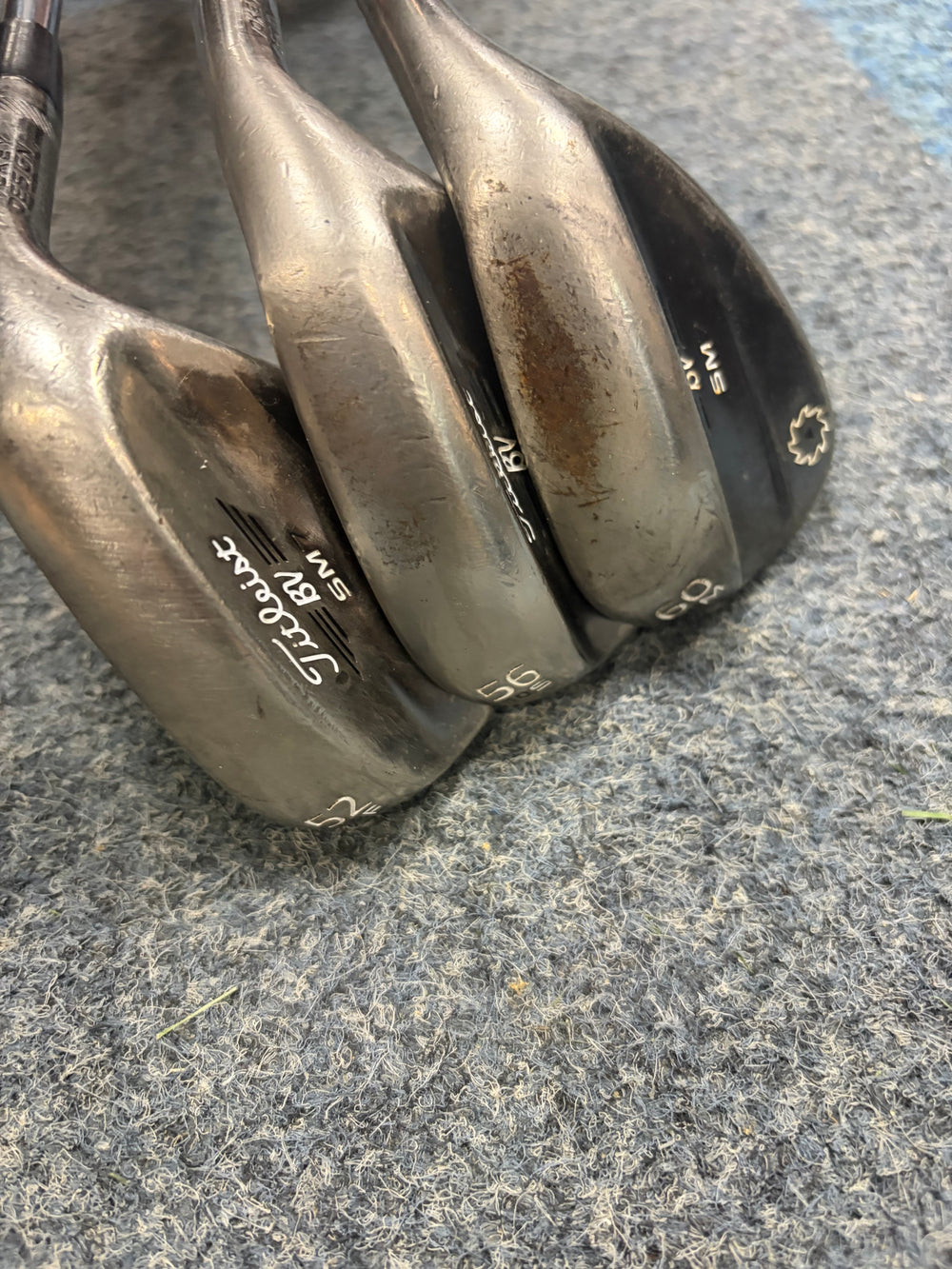 Titleist Vokey SM7 Wedge Set | 52.08 F | 56.10 S | 60.08 M | Brand new grips