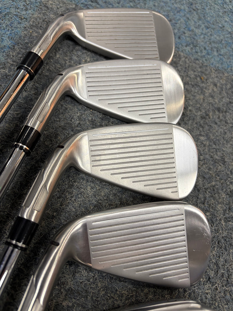 TaylorMade Sim2 Max Irons | 4-PW | Stiff KBS 85 gram shafts