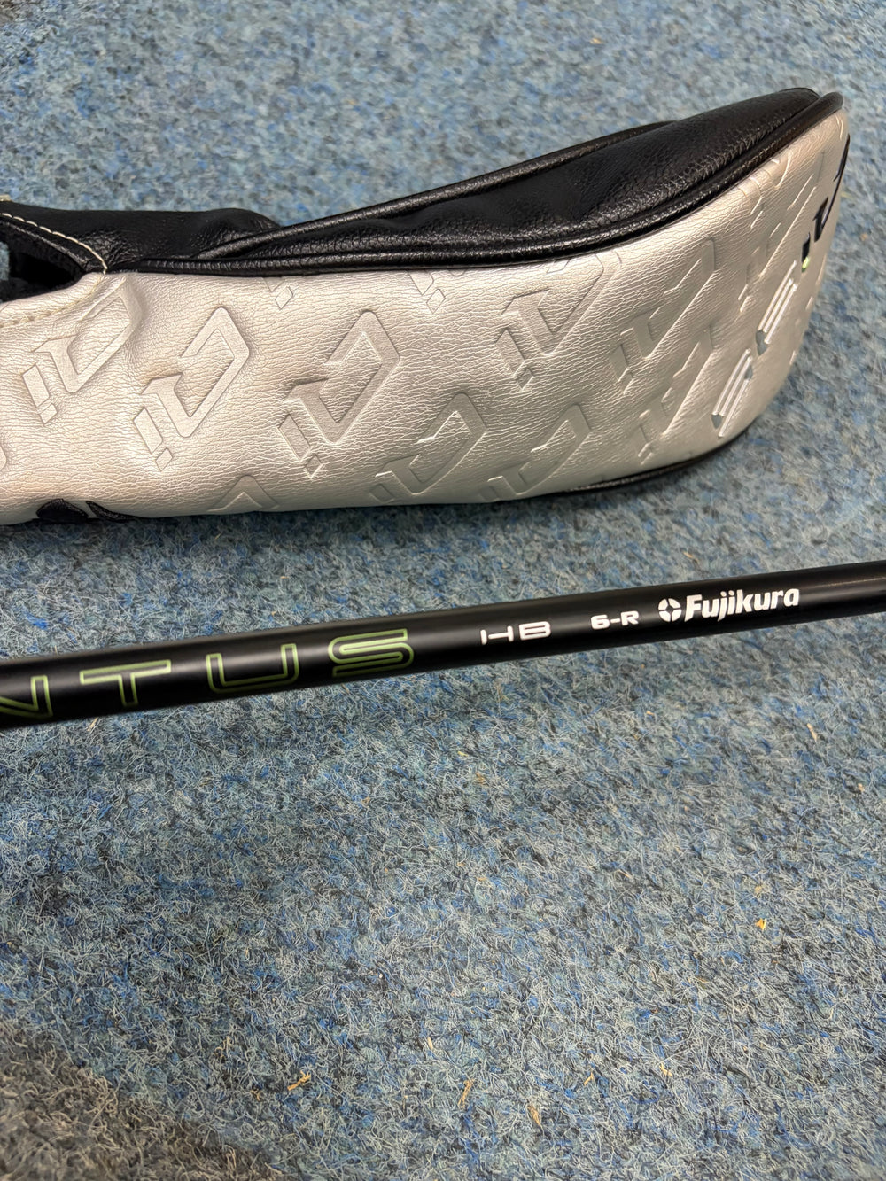 TaylorMade Qi35 3 Hybrid | 19 degree | Regular Ventus Shaft