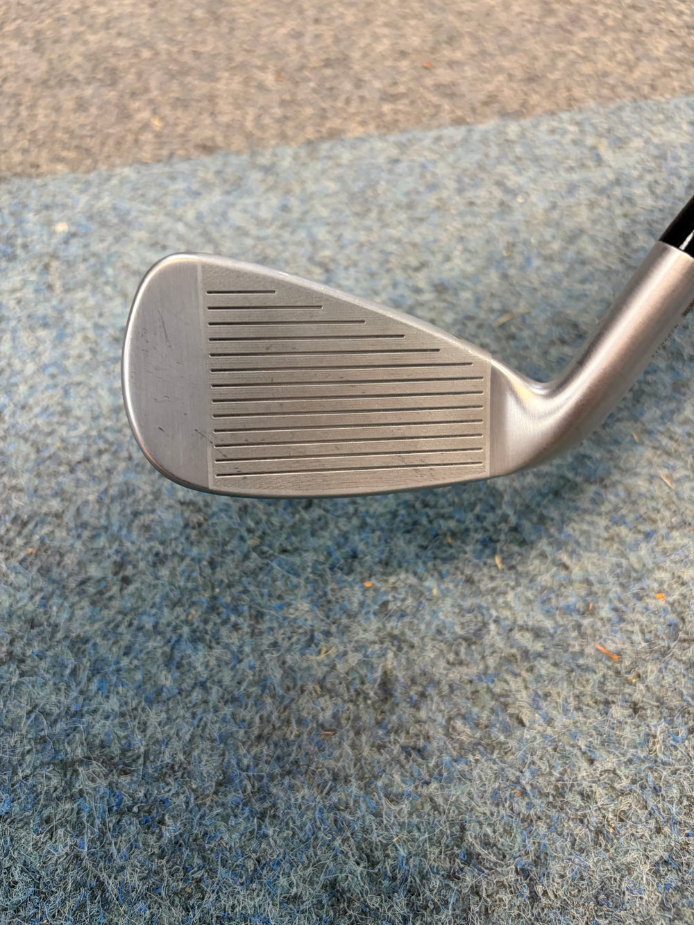 Cleveland CBX 4 Iron | 20 Degree | Dynamic Gold R300 shaft