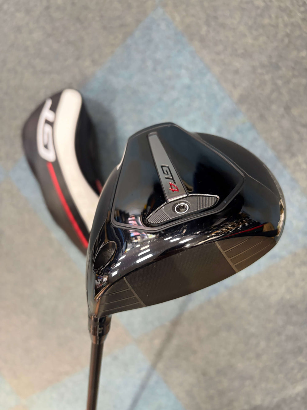 Titleist GT4 Driver | 9 degree | Extra Stiff hzrdus 60 gram shaft
