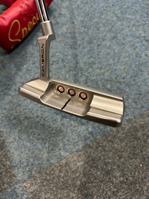 Scotty Cameron Special Select Newport 2 Putter | 32 inch