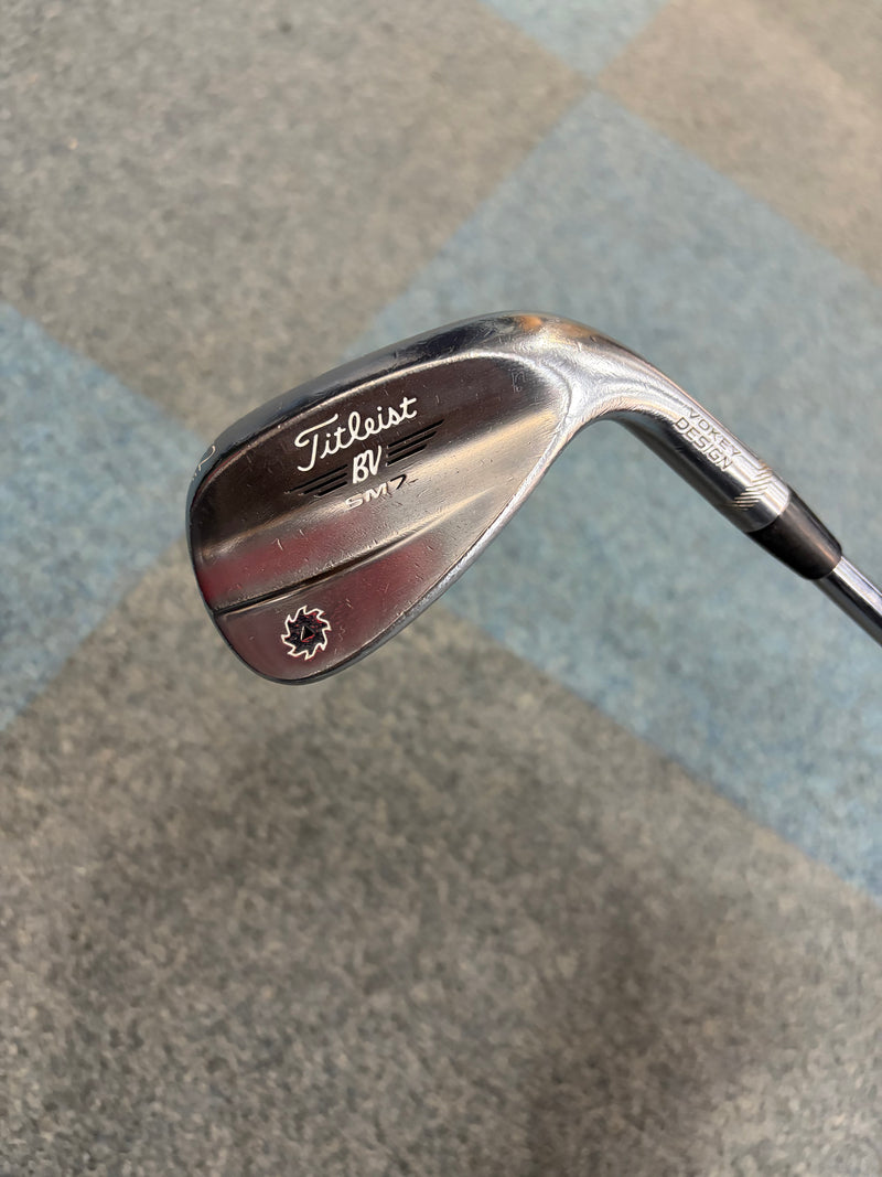 Titleist SM7 Vokey Wedge | 52 degree | 8 bounce F Grind