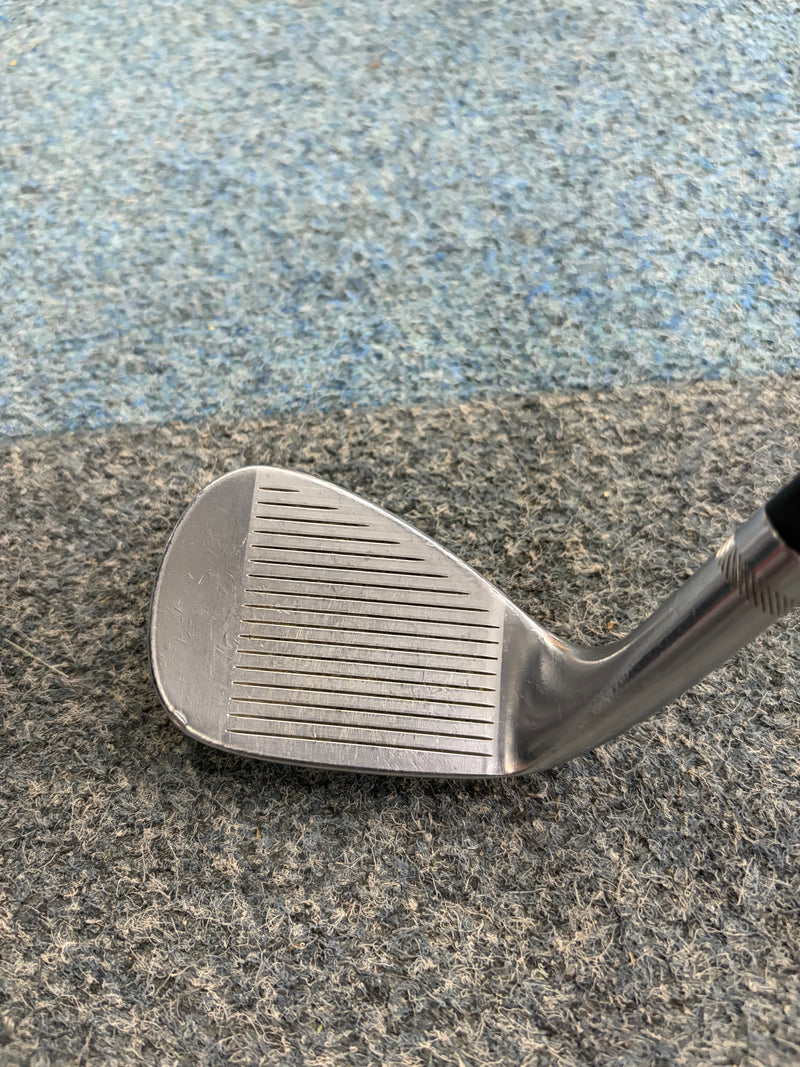 Titleist SM7 Vokey Wedge | 52 degree | 8 bounce F Grind